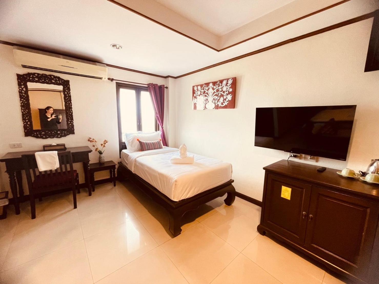 Na Thapae Chiangmai Hotel Chiang Mai Exterior photo