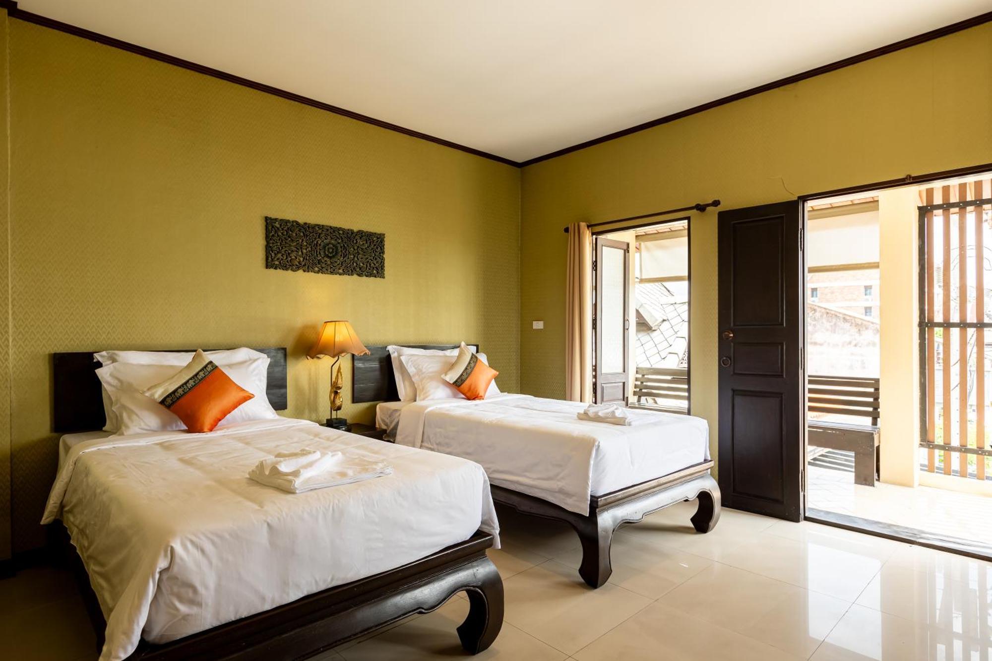 Na Thapae Chiangmai Hotel Chiang Mai Exterior photo